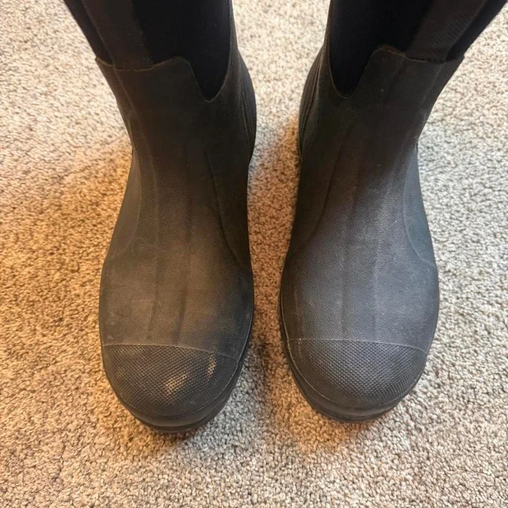 The Original Muck Boot Company Chore Classic Tall Boot Men's 8/8.5 Women's 9/9.5